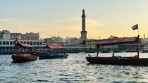 Old Dubai Walking Tour: Visit of Historical Village & Souks