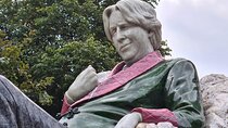 Oscar Wilde Dublin Walking Tour with Expert Local Guide
