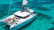 Cancun to Isla Mujeres Full Day Tour with Snorkeling