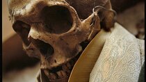 Rome’s Bone Chapel & Catacombs: Skulls, Crypts & City Ride