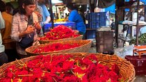 Mumbai by Dawn: Explore Markets, Docks, and Daily Life