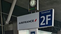 Private Transfer: CDG Airport → Paris