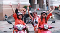 Explore 12- Saigon Street Foods With Your Ao Dai Guide 
