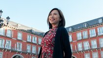 Private Photoshoot in Plaza Mayor in Madrid