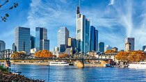 Private transfer: Brussels to Frankfurt, 2h Stop in Maastricht