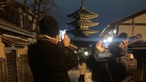 Top Notch walking tour of Historic Kyoto Gion District 
