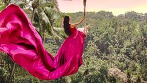 Ubud Jungle Swing and Water Rafting with Lunch Transport