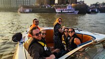 Elephanta Island Private Speedboat Tour from Mumbai - 6pax