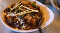 Vegan Food Tour of Edinburgh Old Town