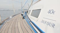 Private Sailboat Tour Experience in Rio Tejo Tagus River Lisbon