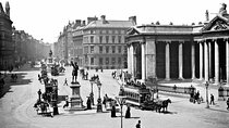 Dublin Castle.Book of Kells & Library with 5*Museum Heritage Tour