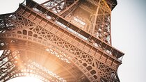 Eiffel Tower Guided Experience & Summit Access 6-Guests Max