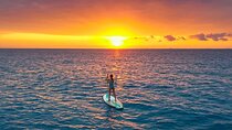 Sunrise paddleboard group session Caribbean Sea. Foto's included!