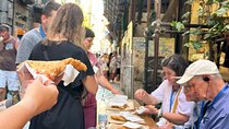 Naples's Food Tour with Authentic Local Tastings and Sightseeing