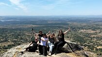 Monsanto (TV's Dragonstone GoT) Full Day Private Tour from Lisbon