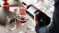 San Telmo Walking Tour and Wine Mini-Tasting for small groups