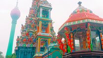Explore Colombo City Highlights in a Private Tuk Tuk