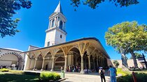 Topkapı Palace with Harem and Surrounding Area Guided Tour