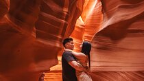 Private Professional Photo Shoot in Arizona's Reflection Canyon