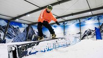 Private Day Tour of Auckland: Snowboarding, Helicopter & Jet Boat
