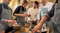 Authentic Margherita Pizza Making Class in Naples