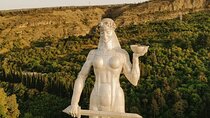 The Best of Tbilisi: Walking & Cable Car Tour