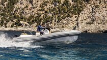 Capri Positano Amalfi with License-Free Boat from Sorrento