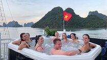 2 Day/1night Halong Bay: Oasis Bay Party Cruise