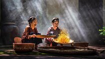 Duong Lam Ancient Village Heritage and Culture Day Tour in Hanoi
