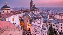 Private transfer from Zurich to Bergamo, 2h of Sightseeing stop