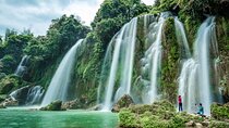 Lake Boat Trip and Motorbike Tour in Cao Bang
