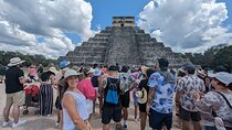Explore Chichén Itzá, Valladolid and Cenotes