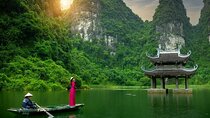 Ninh Binh - Trang An - Hoa Lu Full Day Trip Buffet Lunch