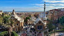  Exclusive Park Guell Guided Tour with Fast Track Access