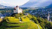 Private transfer: Zurich to Vaduz, 2h of sightseeing in Balzers