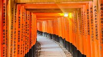 Kyoto Guided Walking Tour: Secret Zen Garden and Fushimi Inari