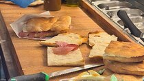 Schiacciata fiorentina: tour and tasting