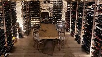 Dinner with wines and typical dishes in a secret cave in Siena