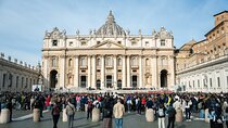 Saint Peter's Basilica Group Tour with privileged access