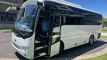 Brisbane Airport and Cruise Terminal to Sunshine Coast 35 pax