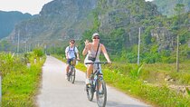 Hanoi: Small Group of 11 to Hoa Lu, Tam Coc, Mua Cave,Local House