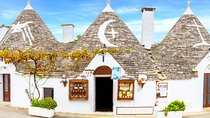 Private Transfer: Naples to Alberobello, 2h for sightseeing stop