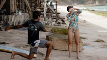 Surfing in Bali Uluwatu