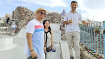 Santorini: Private Tour to the Island’s Top Attractions