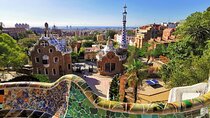 Gaudis Sunset Sagrada Familia and Parc Güell Guided English Tour
