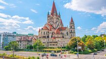 Kid Friendly Vienna City Highlights and Cathedral Tower Tour 