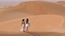Desert safari Wahiba Sands Wadi Bani Khalid 