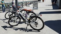 Private guided (E)Bike Tour Berlin individual or Private Groups