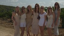 Private Horseback Riding and Wine Tasting Tour from Lisbon