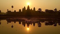 Exploring Angkor Wat highlight with Sunrise Tour-Small Group 